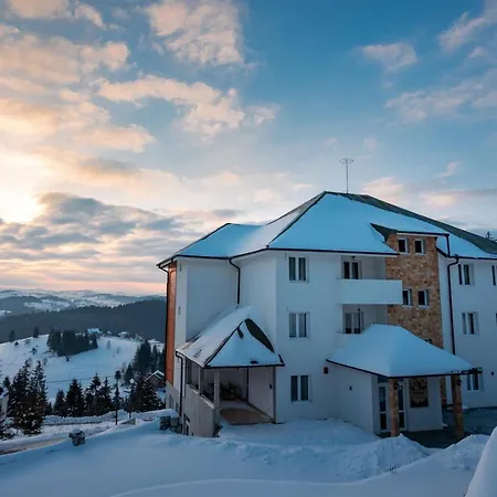 Vuk Aparthotel
