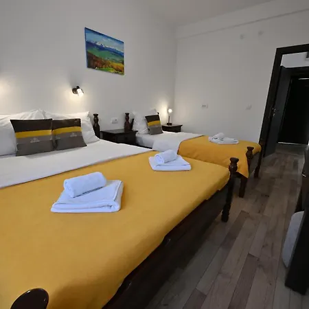 Vuk 4*